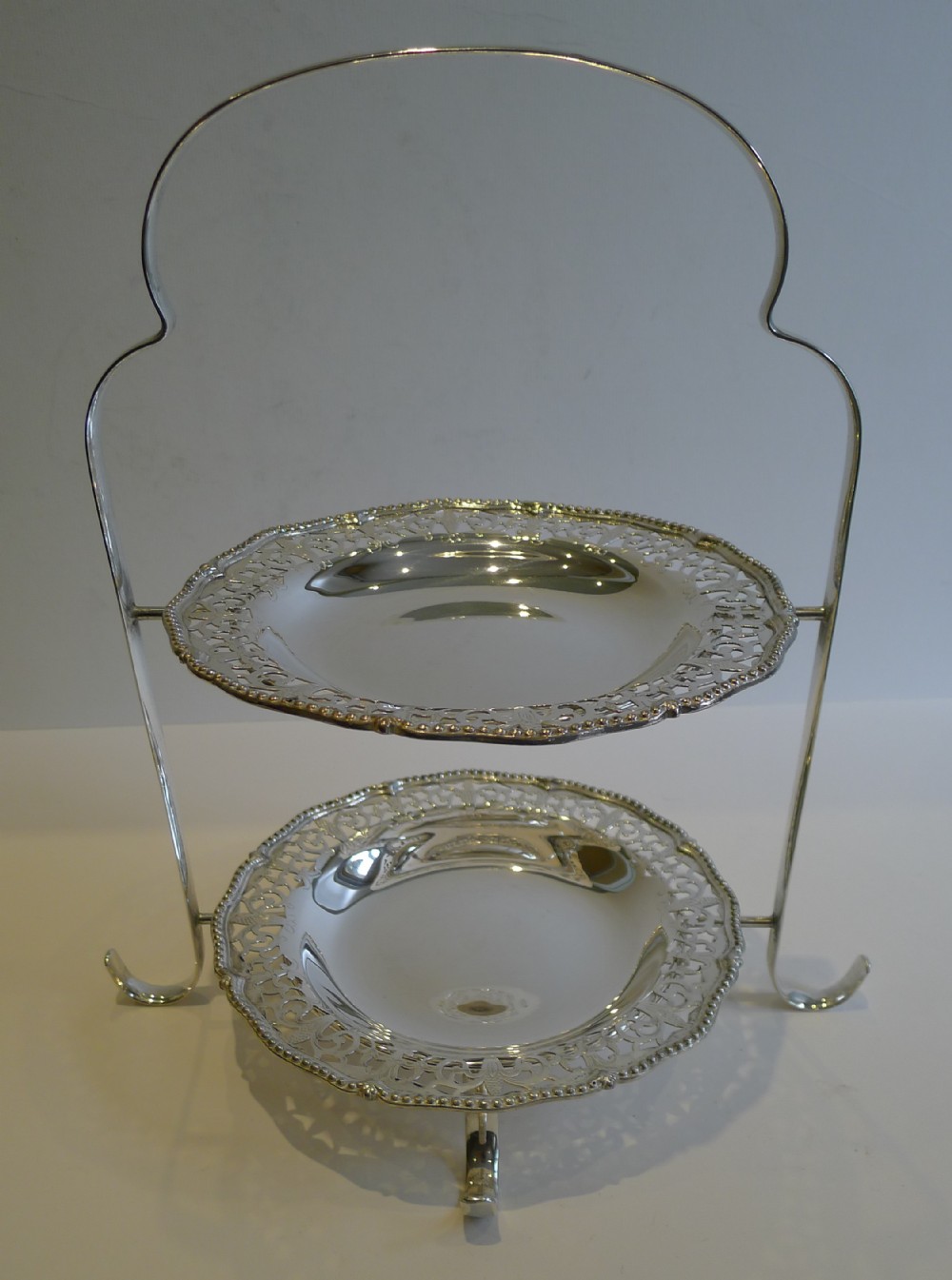 Wilkinson cake stand deals