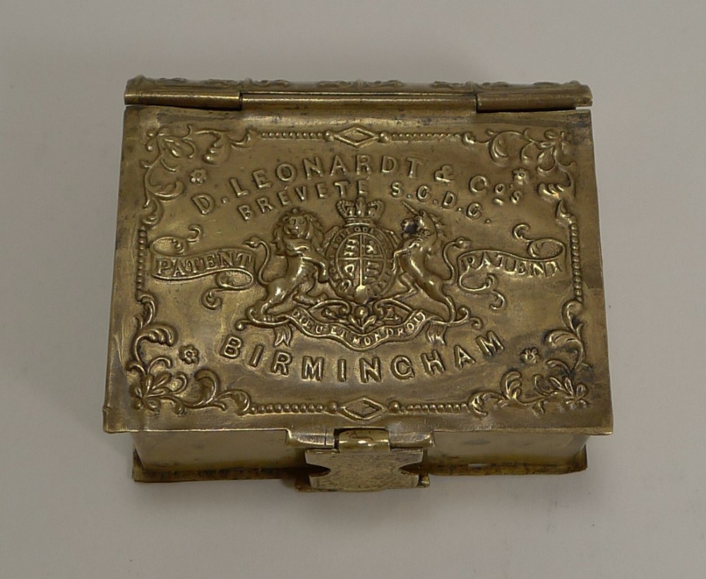 victorian english pen nib box by d leonardt co form of a book