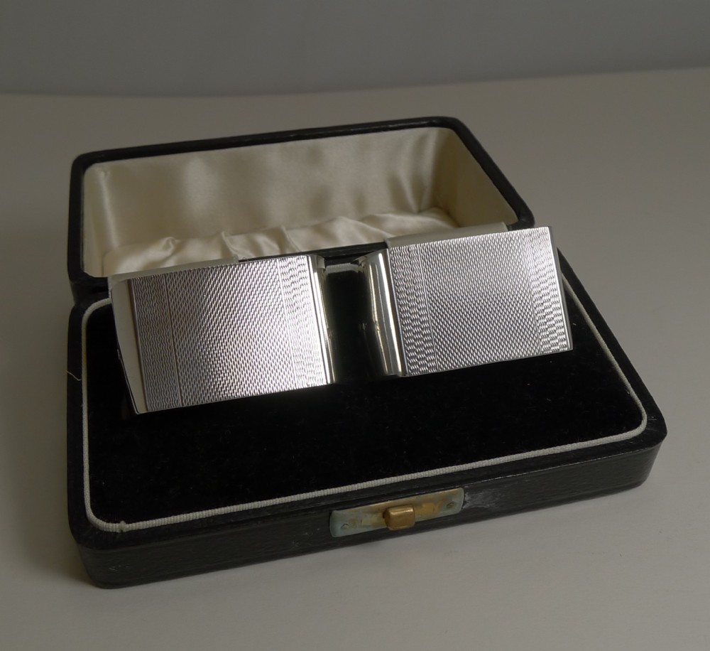 pair english art deco sterling silver napkin rings boxed 1939