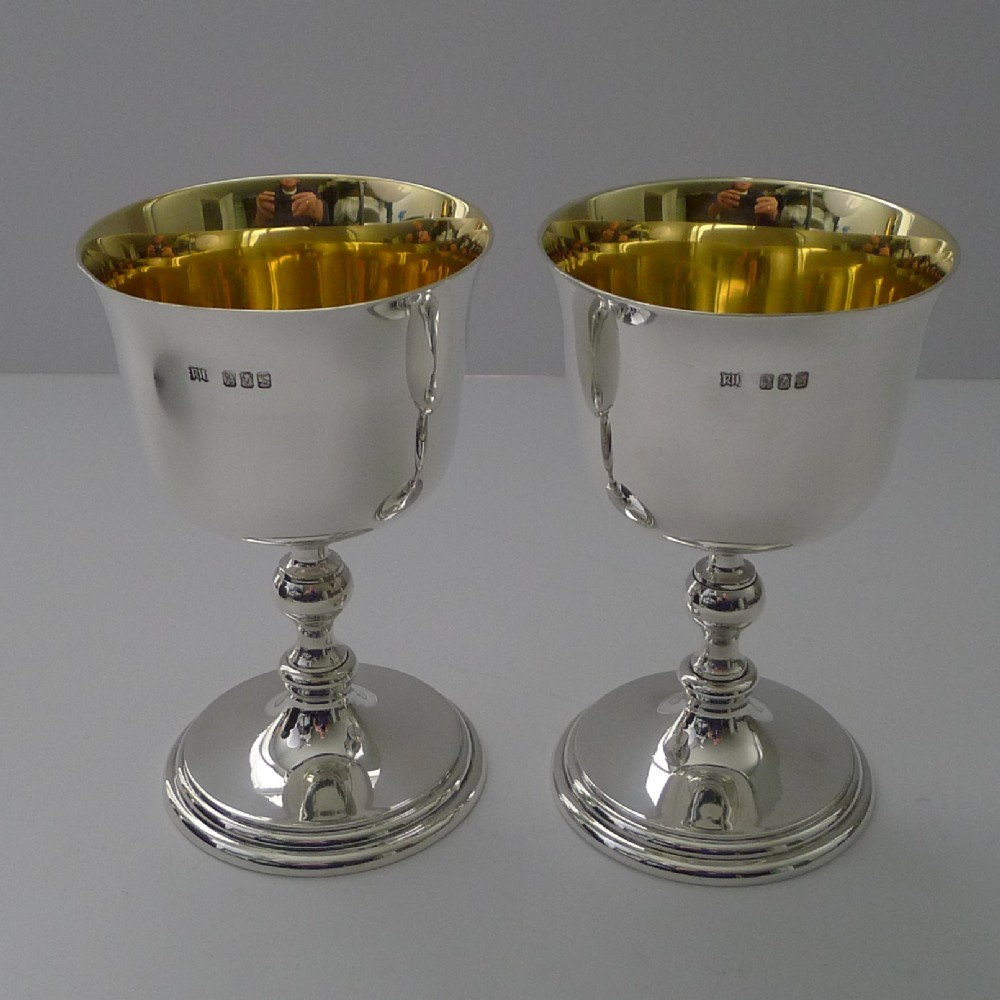 grand large pair irish sterling silver wine goblets 1974 594 grams