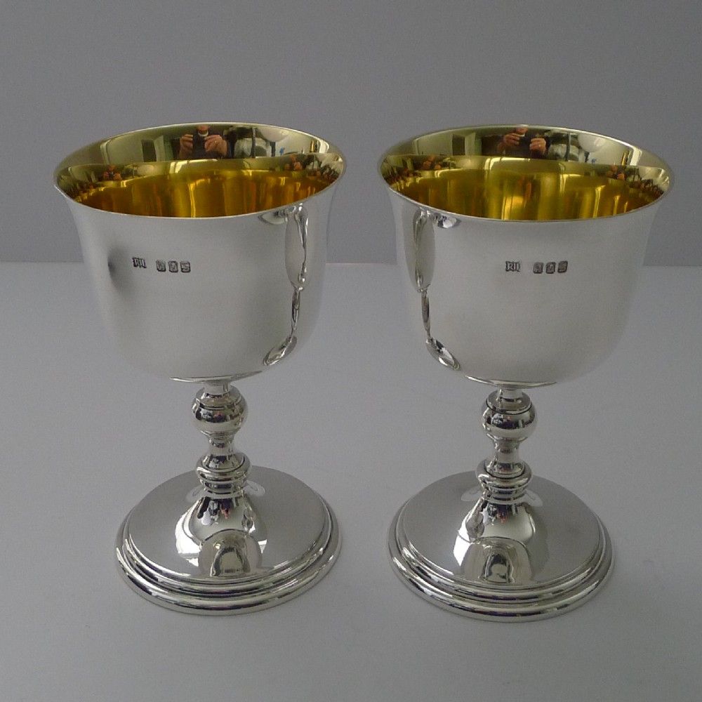 grand large pair irish sterling silver wine goblets 1974 594 grams