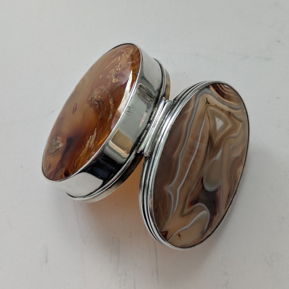 antique english sterling silver agate snuff box by hilliard thomason 1902